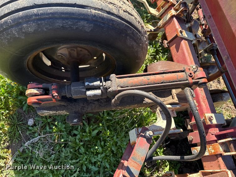 image for item DZ5178 Crustbuster grain drill