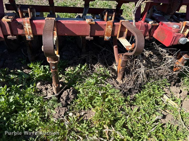 image for item DZ5178 Crustbuster grain drill