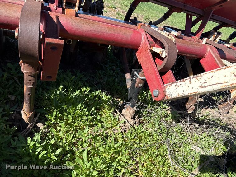 image for item DZ5178 Crustbuster grain drill