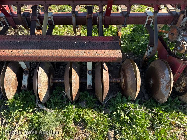 image for item DZ5178 Crustbuster grain drill