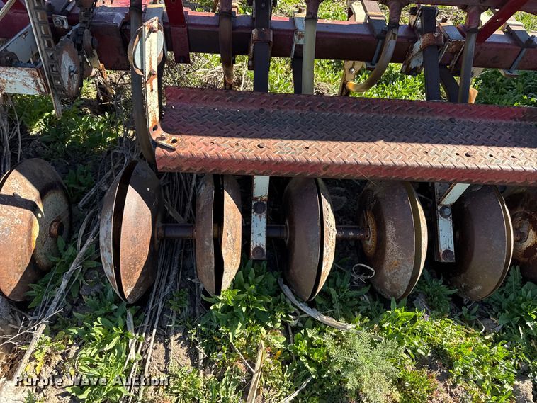 image for item DZ5178 Crustbuster grain drill