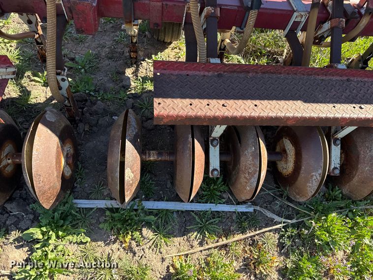 image for item DZ5178 Crustbuster grain drill