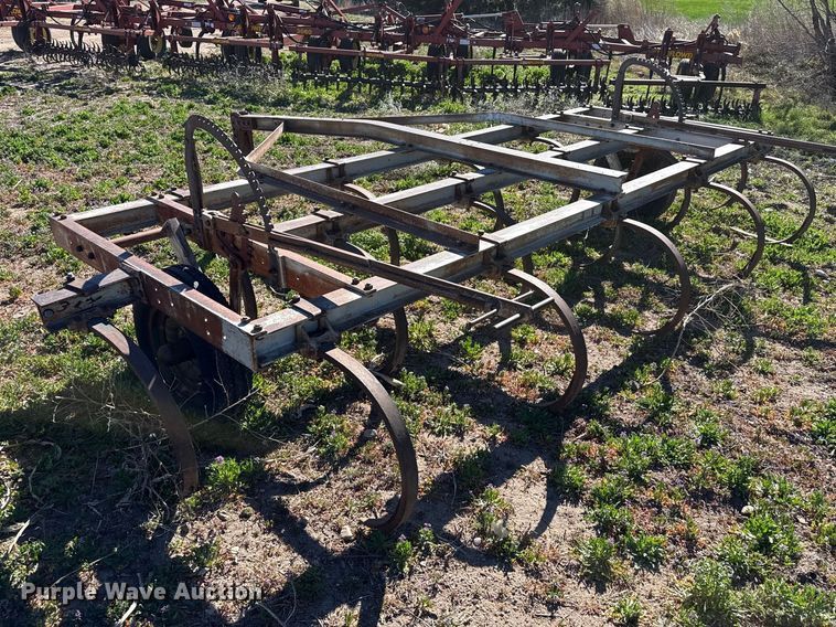 image for item DZ5179 Graham L chisel