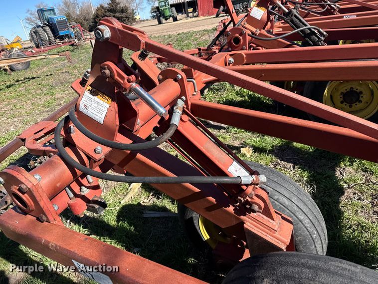 image for item DZ5180 Sunflower 3060 field cultivator