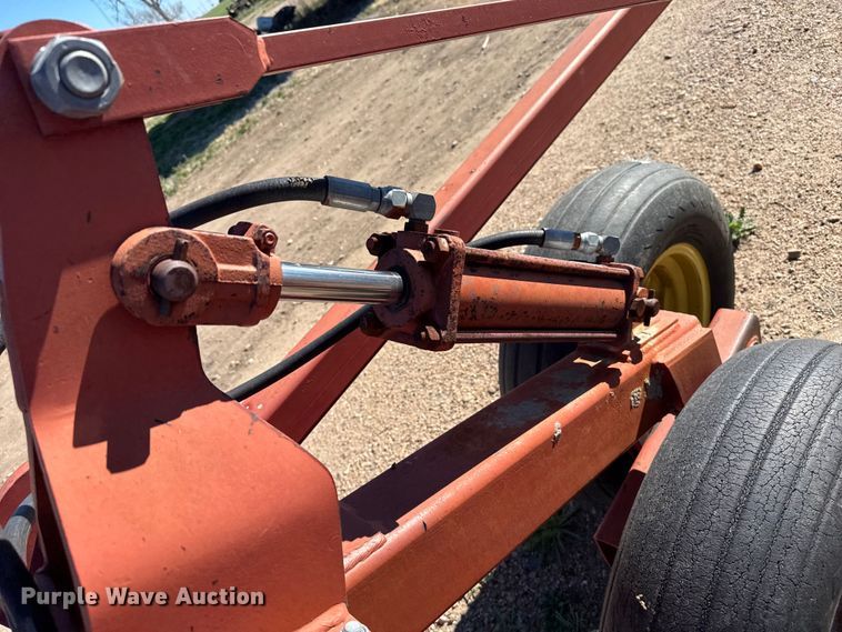 image for item DZ5180 Sunflower 3060 field cultivator