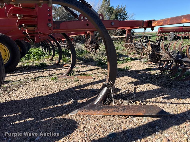 image for item DZ5180 Sunflower 3060 field cultivator