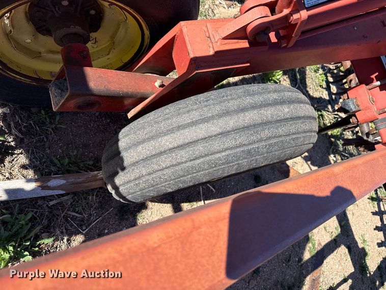 image for item DZ5180 Sunflower 3060 field cultivator