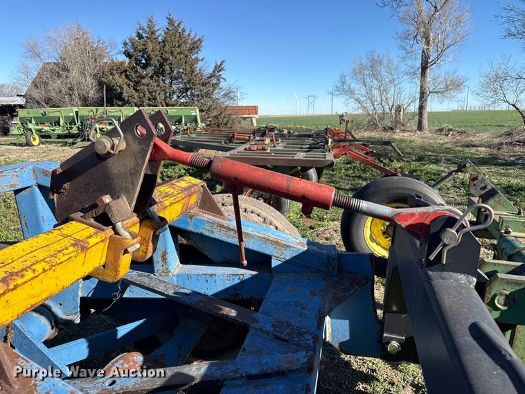 image for item DZ5183 John Deere ripper