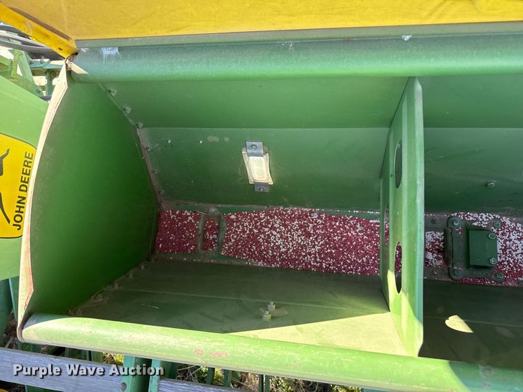 image for item DZ5185 John Deere grain drill