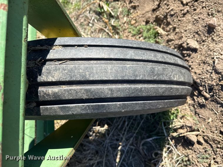 image for item DZ5185 John Deere grain drill