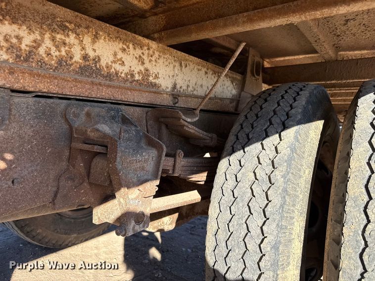 image for item DZ5186 1964 Ford grain truck