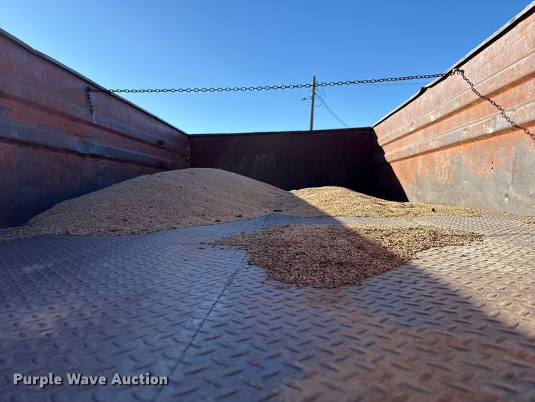 image for item DZ5186 1964 Ford grain truck