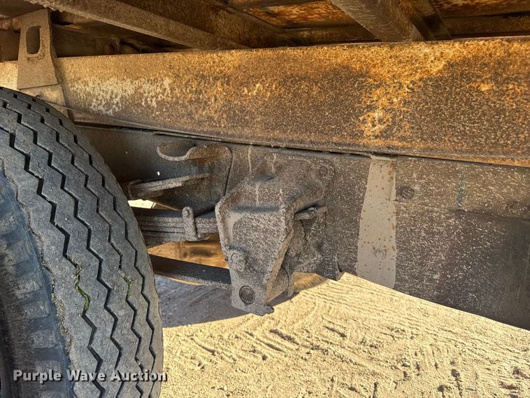 image for item DZ5186 1964 Ford grain truck