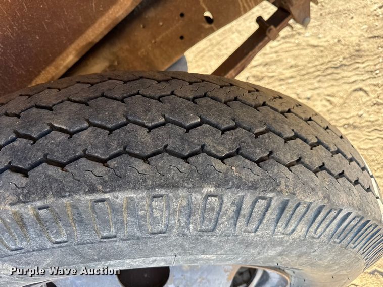 image for item DZ5186 1964 Ford grain truck