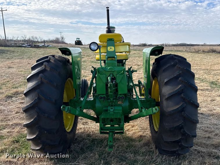 image for item DZ5193 1968 John Deere 4020 tractor