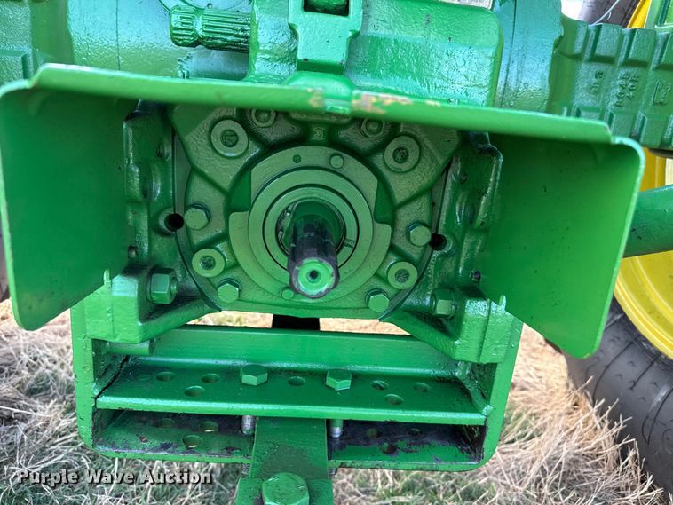 image for item DZ5193 1968 John Deere 4020 tractor