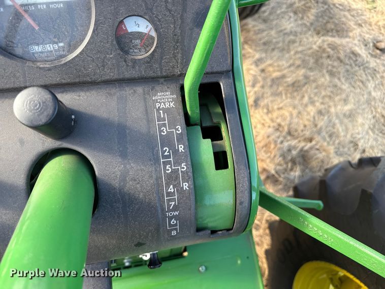 image for item DZ5193 1968 John Deere 4020 tractor