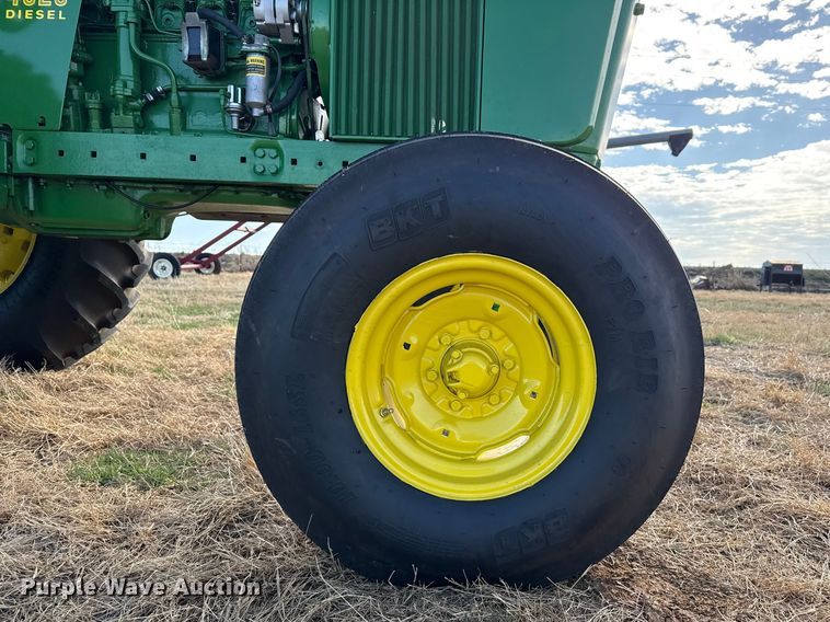 image for item DZ5193 1968 John Deere 4020 tractor