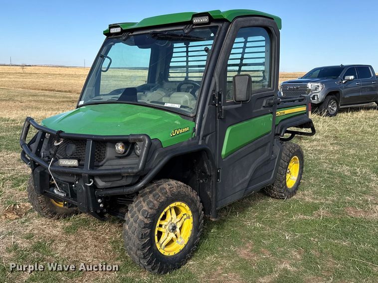 image for item DZ5195 2019 John Deere XUV835R utility vehicle