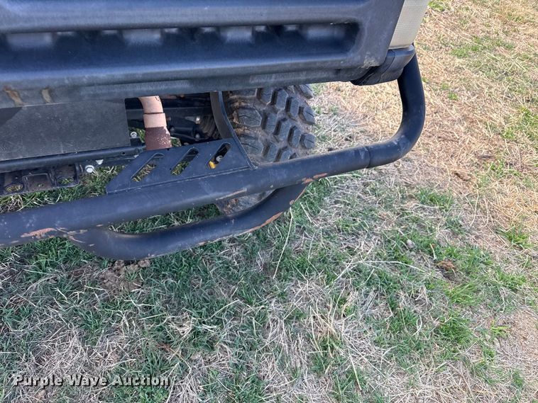 image for item DZ5195 2019 John Deere XUV835R utility vehicle