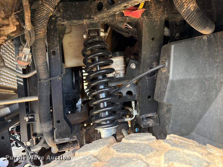 image for item DZ5195 2019 John Deere XUV835R utility vehicle