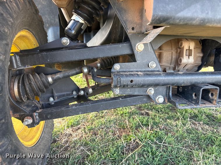 image for item DZ5195 2019 John Deere XUV835R utility vehicle