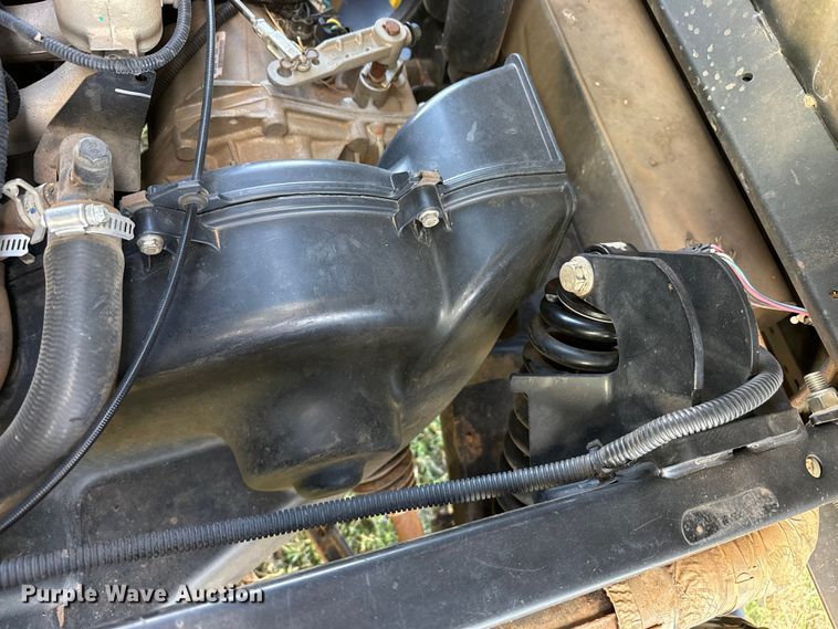 image for item DZ5195 2019 John Deere XUV835R utility vehicle