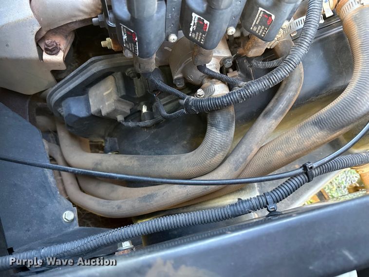 image for item DZ5195 2019 John Deere XUV835R utility vehicle