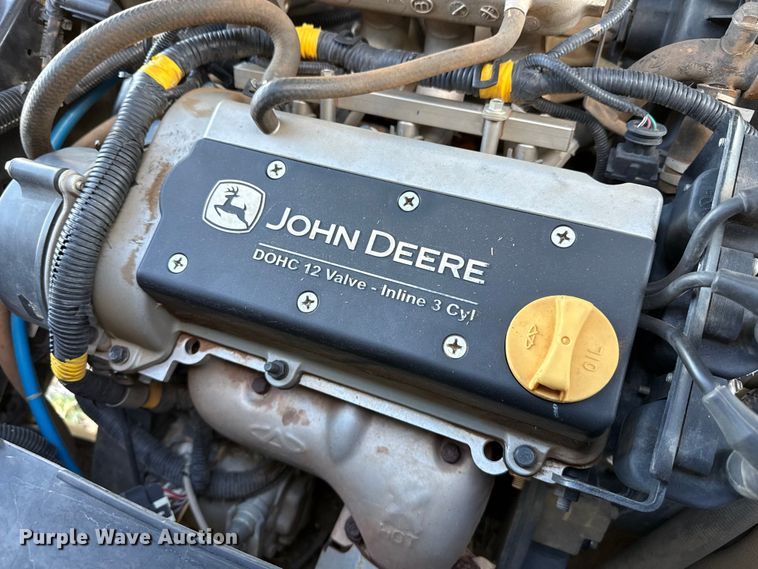 image for item DZ5195 2019 John Deere XUV835R utility vehicle