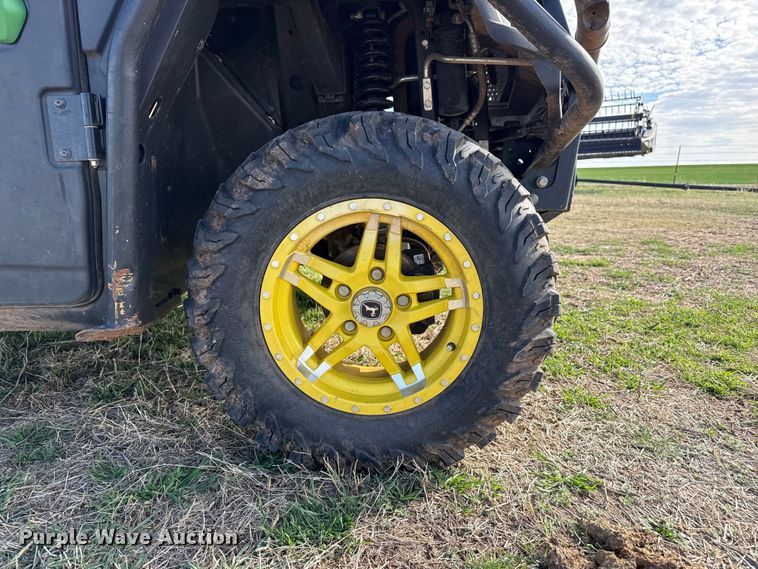 image for item DZ5195 2019 John Deere XUV835R utility vehicle