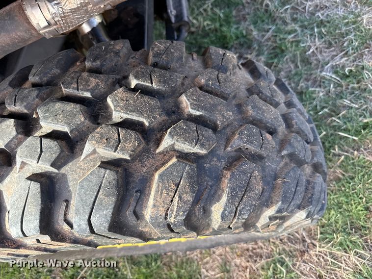 image for item DZ5195 2019 John Deere XUV835R utility vehicle