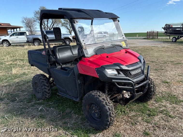 image for item DZ5196 2014 Honda Pioneer 700 utility vehicle