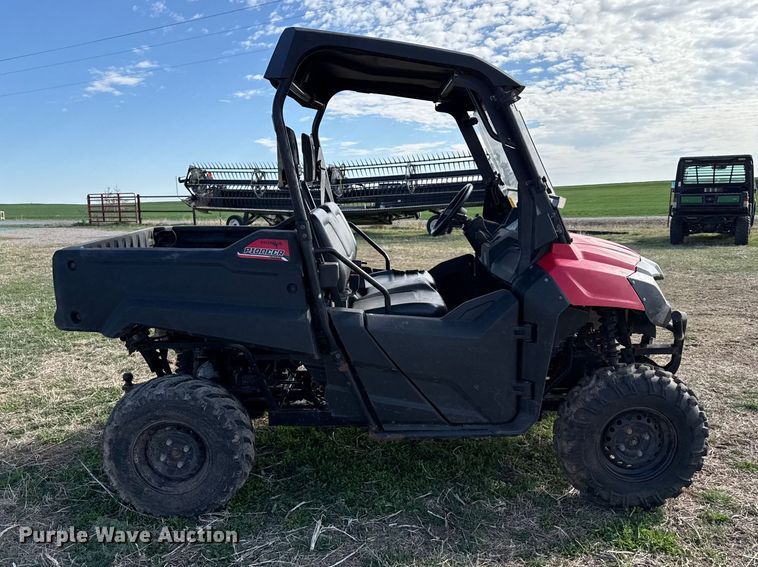 image for item DZ5196 2014 Honda Pioneer 700 utility vehicle