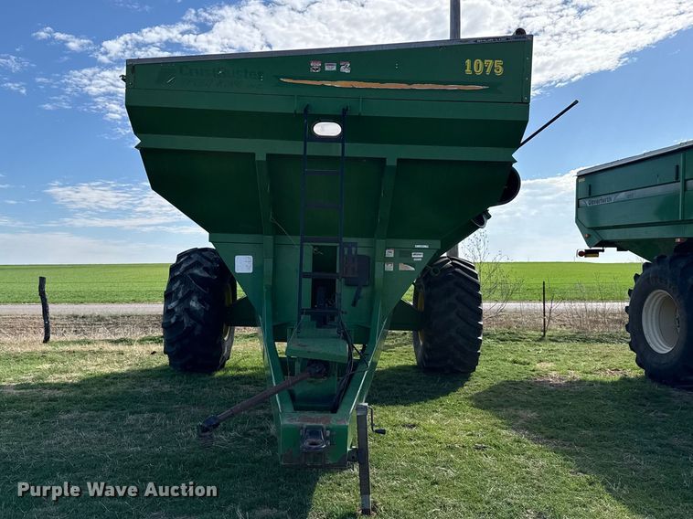 image for item DZ5198 Crustbuster 1075 grain cart