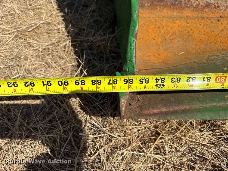 image for item DZ5200 1979 John Deere 4440 tractor