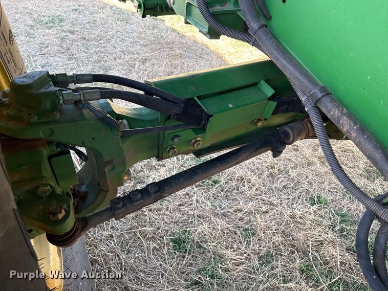 image for item DZ5201 2012 John Deere S680 combine