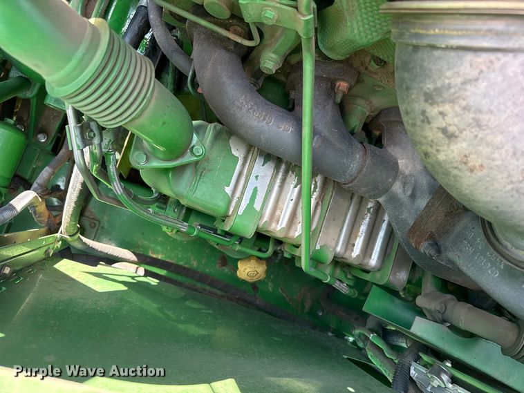image for item DZ5201 2012 John Deere S680 combine
