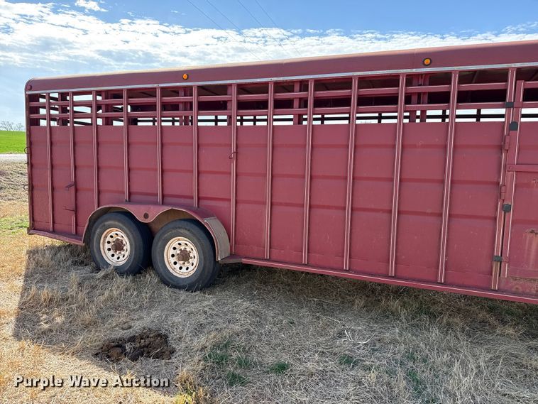 image for item DZ5204 1993 Livestock trailer