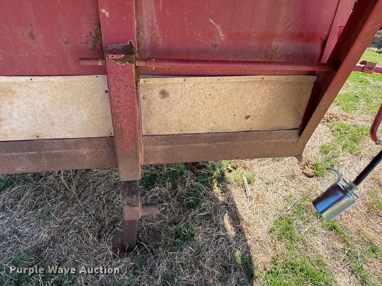 image for item DZ5204 1993 Livestock trailer