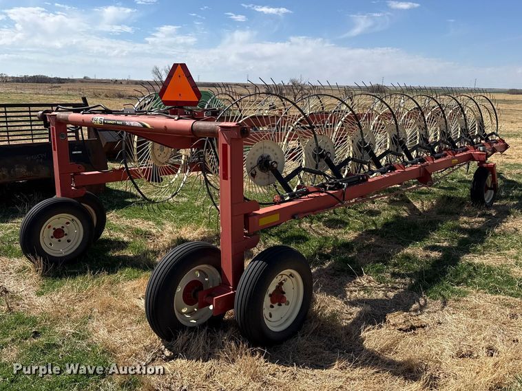 image for item DZ5206 H&S 14/16 WHL hay rake
