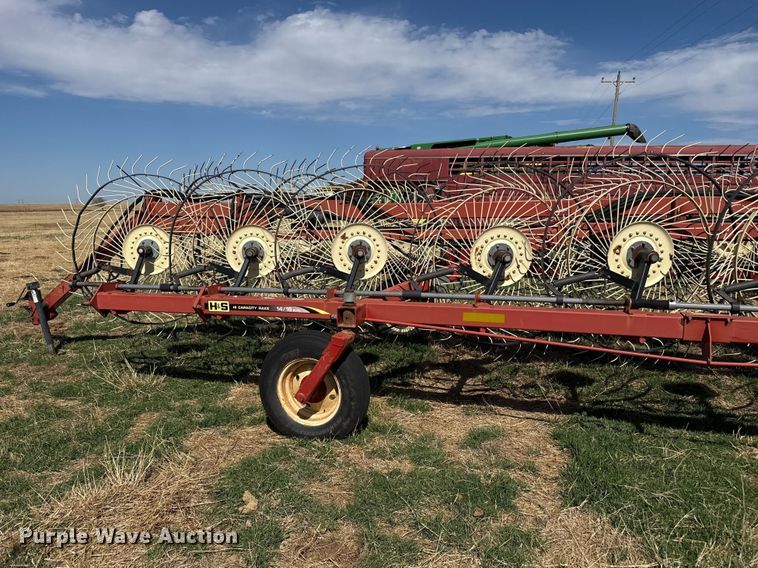 image for item DZ5206 H&S 14/16 WHL hay rake