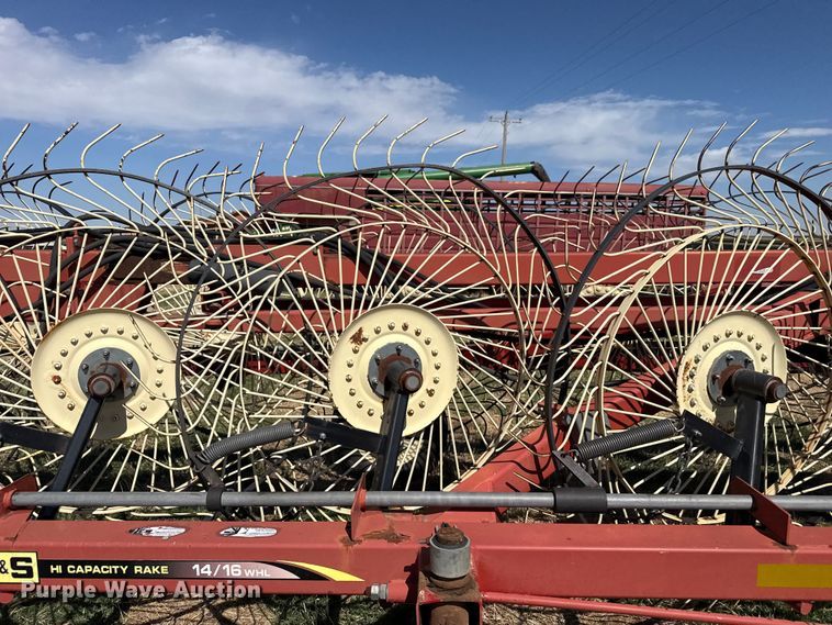 image for item DZ5206 H&S 14/16 WHL hay rake