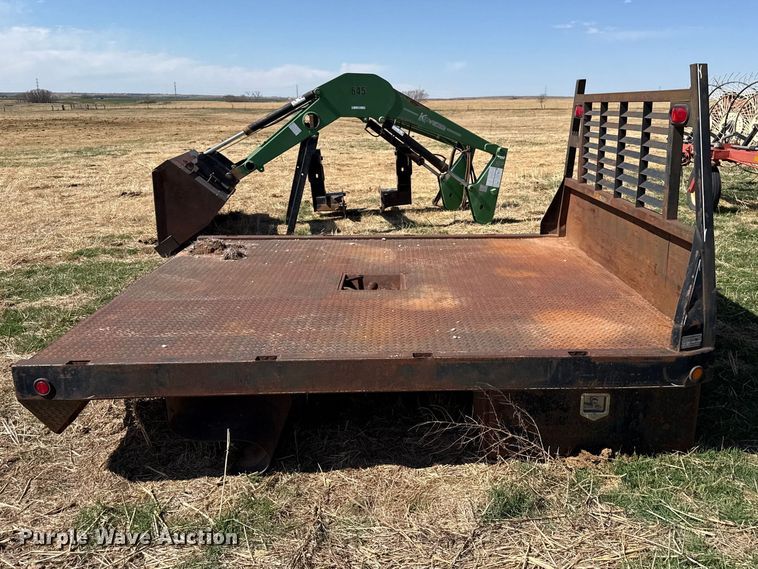 image for item DZ5207 Flatbed