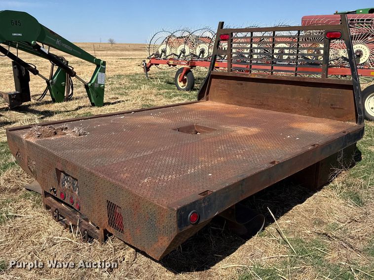 image for item DZ5207 Flatbed