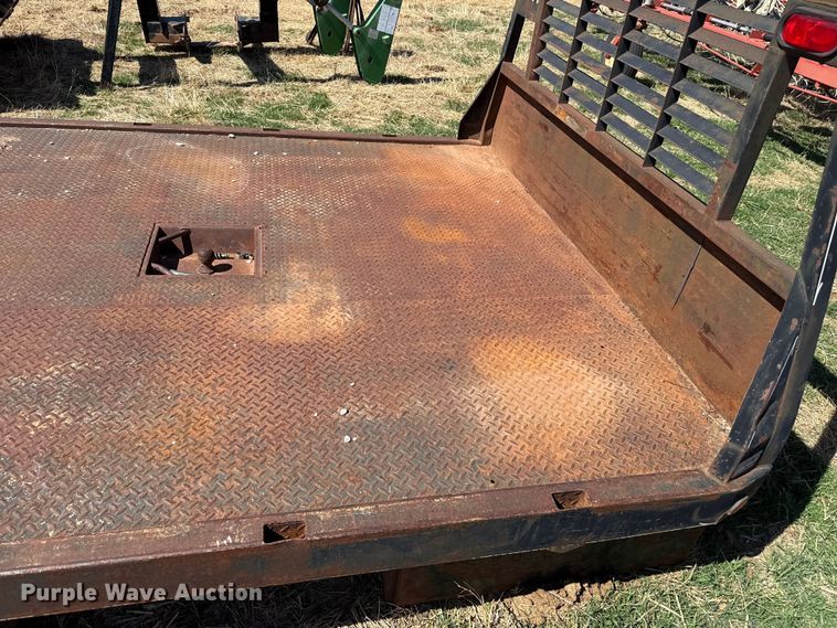 image for item DZ5207 Flatbed