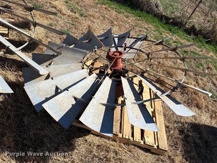 image for item DZ5211 (3) windmill heads