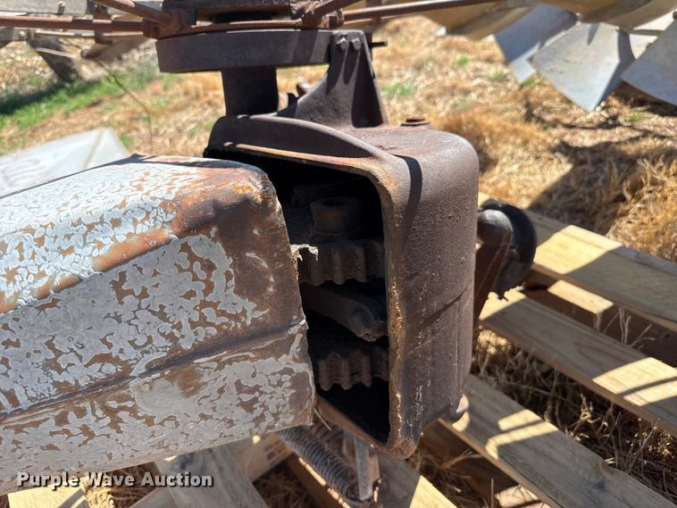 image for item DZ5211 (3) windmill heads