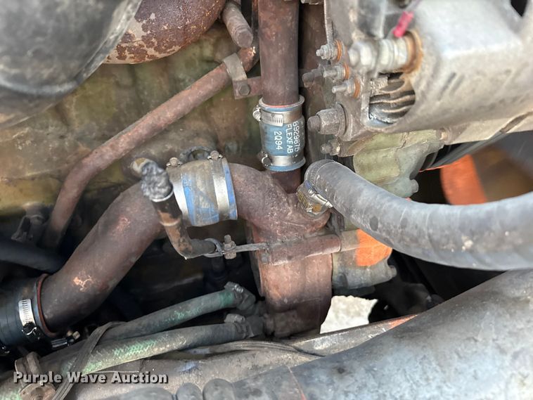 image for item DZ5213 1995 Kenworth T600 semi truck