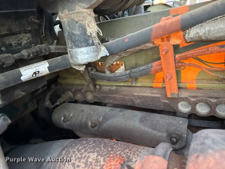 image for item DZ5213 1995 Kenworth T600 semi truck