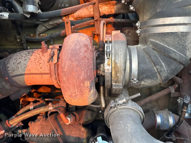 image for item DZ5213 1995 Kenworth T600 semi truck